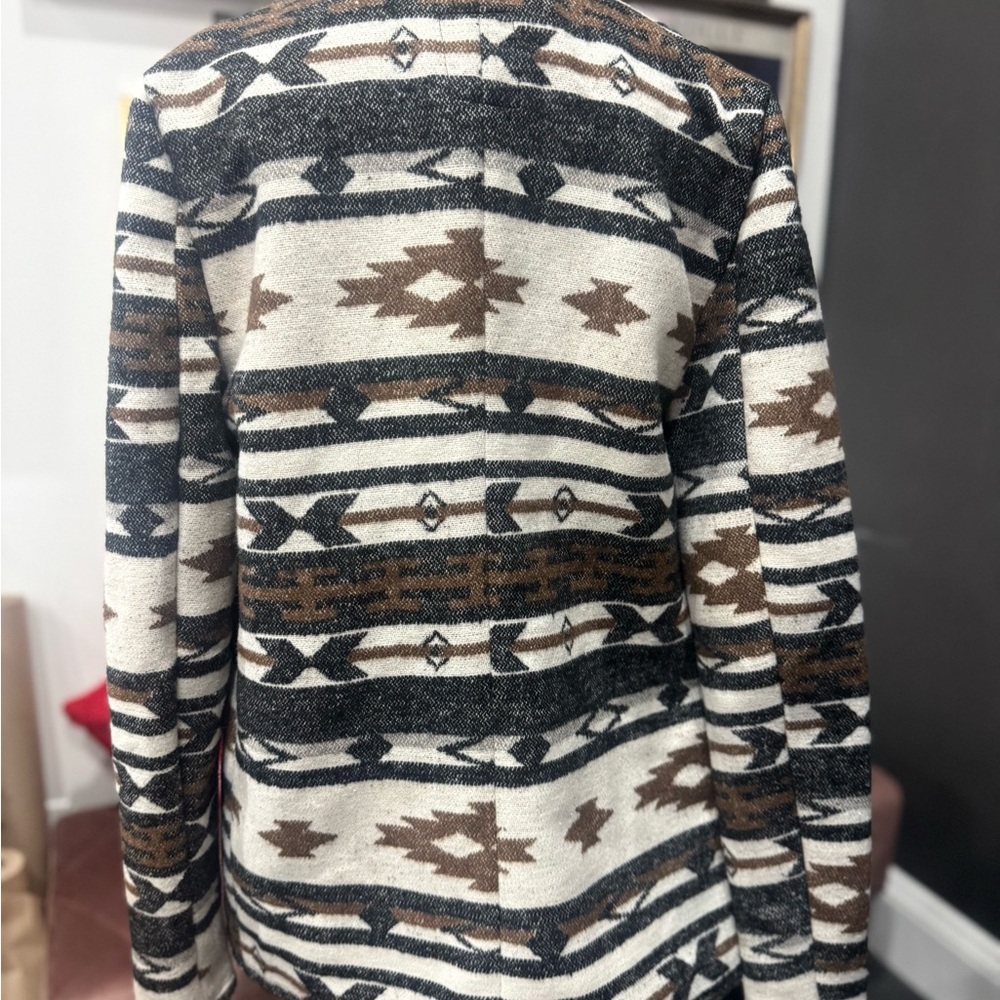 Aztec Patterned Shawl coat - Picture 3 of 4